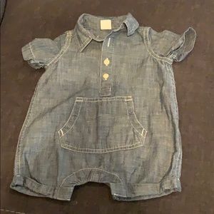 Baby boy GAP romper size 0-3 months